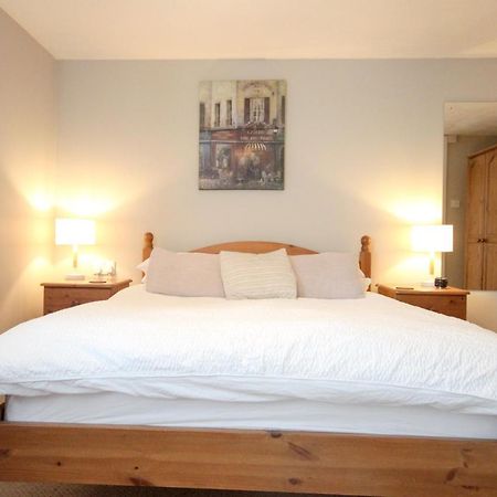 The Five Dials Inn Ilminster Exterior photo